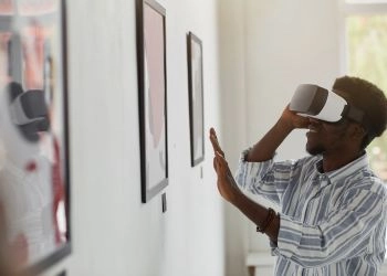 Educational Virtual Museums